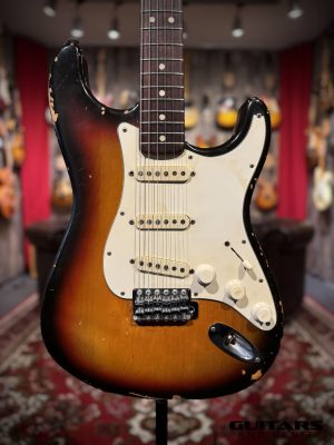 1973 Fender Stratocaster 3 Tone Sunburst