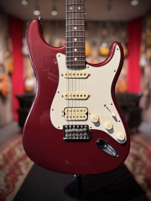 2022 Fender American Performer Stratocaster HSS Aubergine